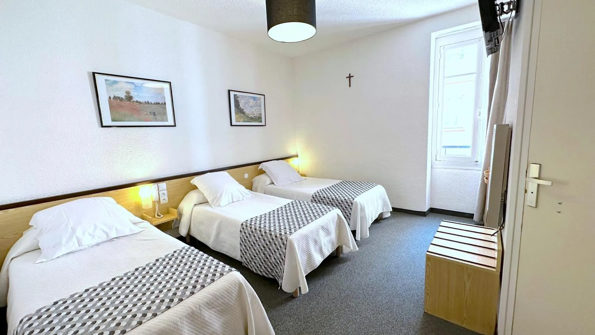 Hotel Peyramale Lourdes France